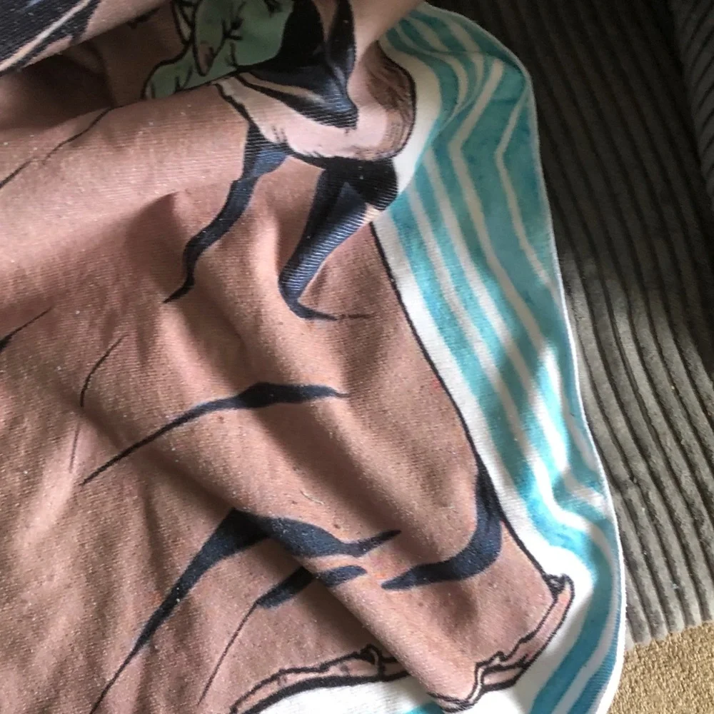 Mint Green Baby Yoda Graphic bath towels